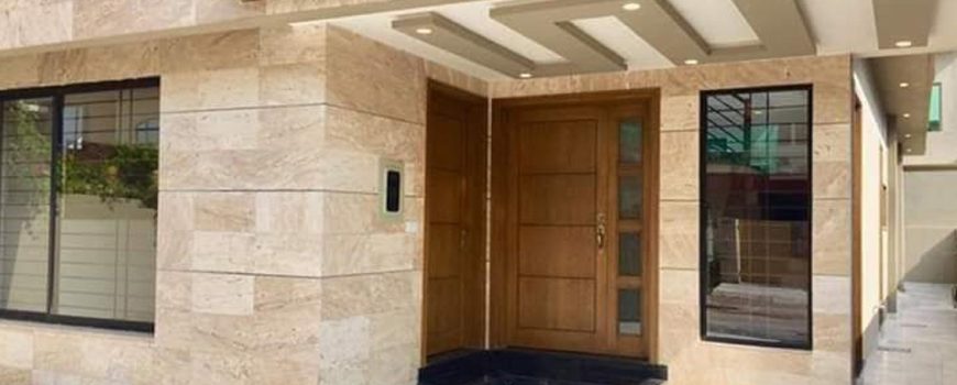 Travertine Tile